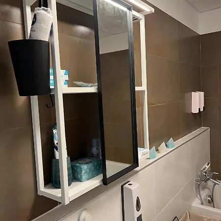 Mistral Helka 公寓 Balatonföldvár