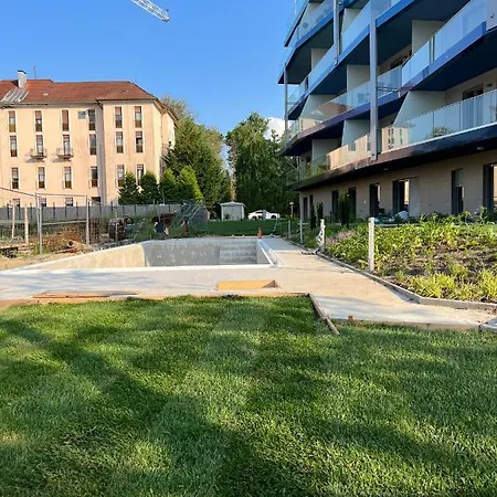 Mistral Helka Apartment