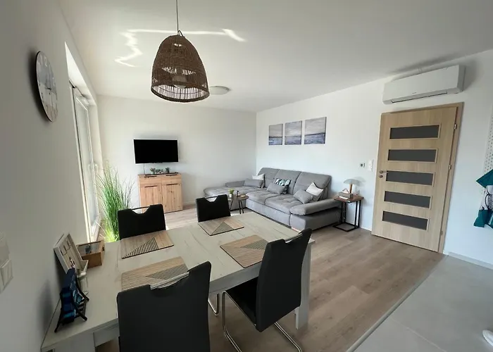 Mistral Helka Apartamento